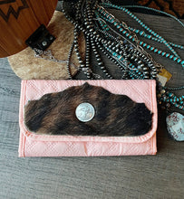 Load image into Gallery viewer, Pink Travel Jewelry Case
