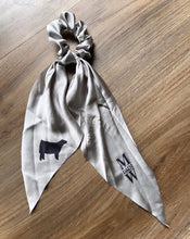 Load image into Gallery viewer, Silver Scrunchie - all livestock options
