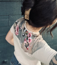 Load image into Gallery viewer, Vintage Floral Sand T-Shirt
