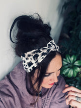 Load image into Gallery viewer, White Leopard Headband
