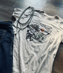 Howdy - Sand Tee