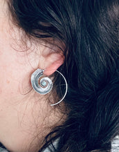Load image into Gallery viewer, Spiral Feather Earrings

