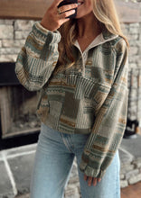 Load image into Gallery viewer, Green Western Fleece Pullover
