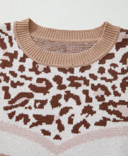 Load image into Gallery viewer, Leopard Colour Block Knit Sweater

