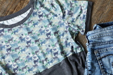 Load image into Gallery viewer, Livestock Camo Front Knot Tee - Grey
