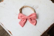 Load image into Gallery viewer, Baby Bow
