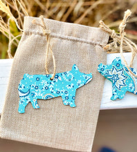 Load image into Gallery viewer, Metal Swine Ornaments - 4 Pack
