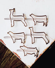 Load image into Gallery viewer, Dark Heart Bangle Keychain- livestock charm options

