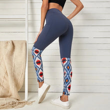 Load image into Gallery viewer, Aztec Leggings
