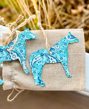 Load image into Gallery viewer, Metal Horse Ornaments - 4 Pack

