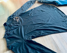 Load image into Gallery viewer, V-Neck Frill Show Shirt
